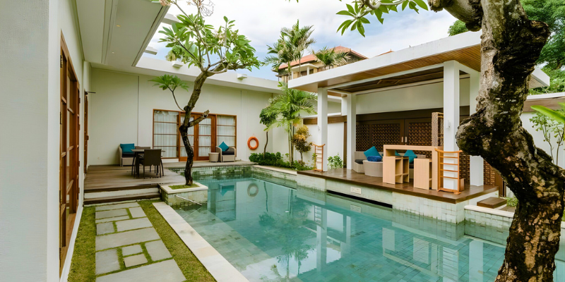 12 (2) 12 2 4 WOLO Travel